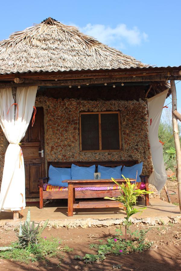 Bahati Diani House Glamping Diani Beach Exterior foto