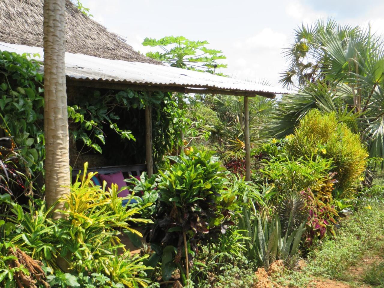 Bahati Diani House Glamping Diani Beach Exterior foto